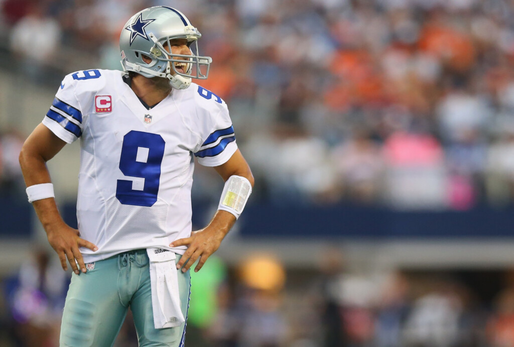 Is Tony Romo Worthy Of Being In The Hall Of Fame 