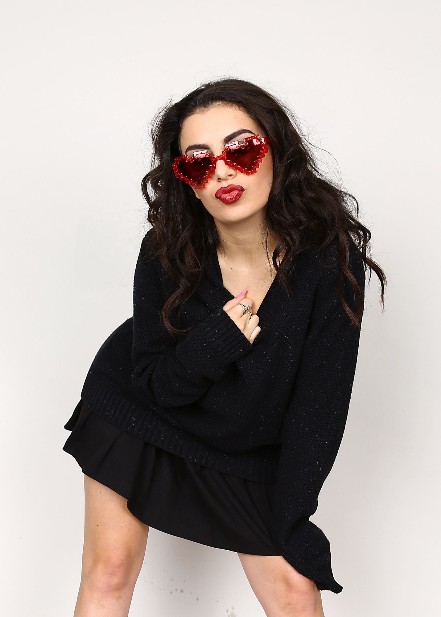 Charli XCX 93 3 FLZ s Jingle Ball Photoshoot December 2014 Charli 