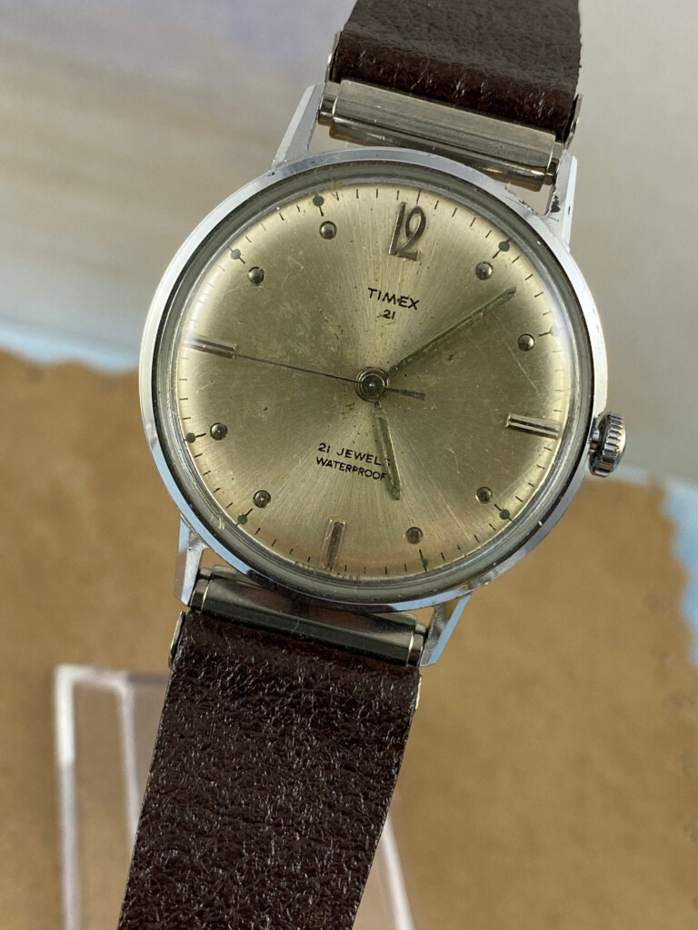 Rare Vintage Timex 21 Jwewls M72 Water Resistant Hand Wind Marked 6317 